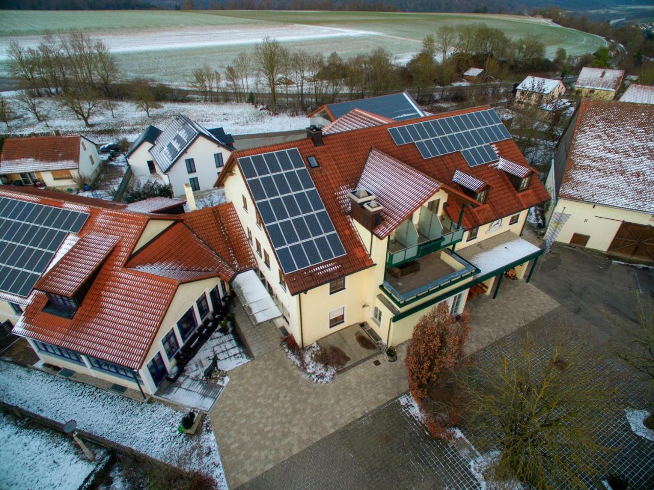 Gasthof Zum Hirschen バイルングリース エクステリア 写真